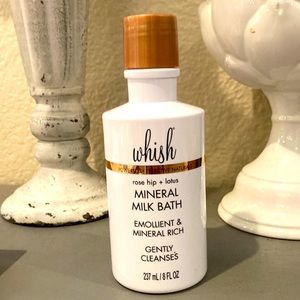 New! Whish mineral milk bath! Rose hip+Lotus! Emollient and mineral rich! 8 floz